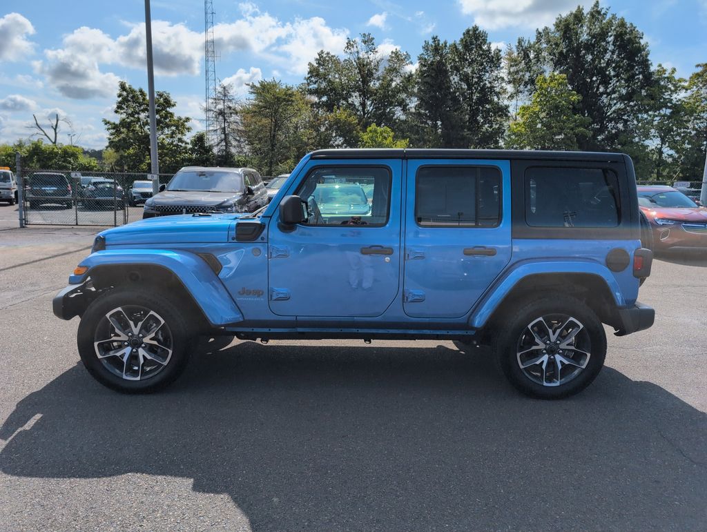 2024 Jeep Wrangler Unlimited 4xe Sport S W photo 2