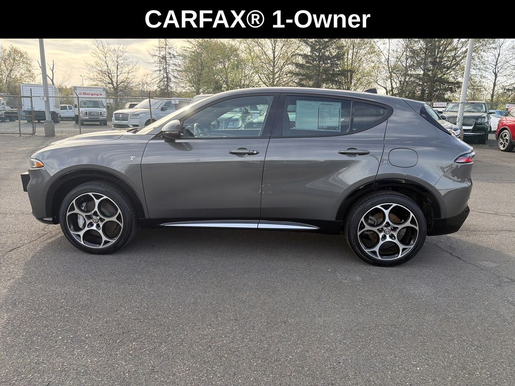 Used 2024 Alfa Romeo Tonale TI with VIN ZASPATCW5R3032939 for sale in Lansdale, PA