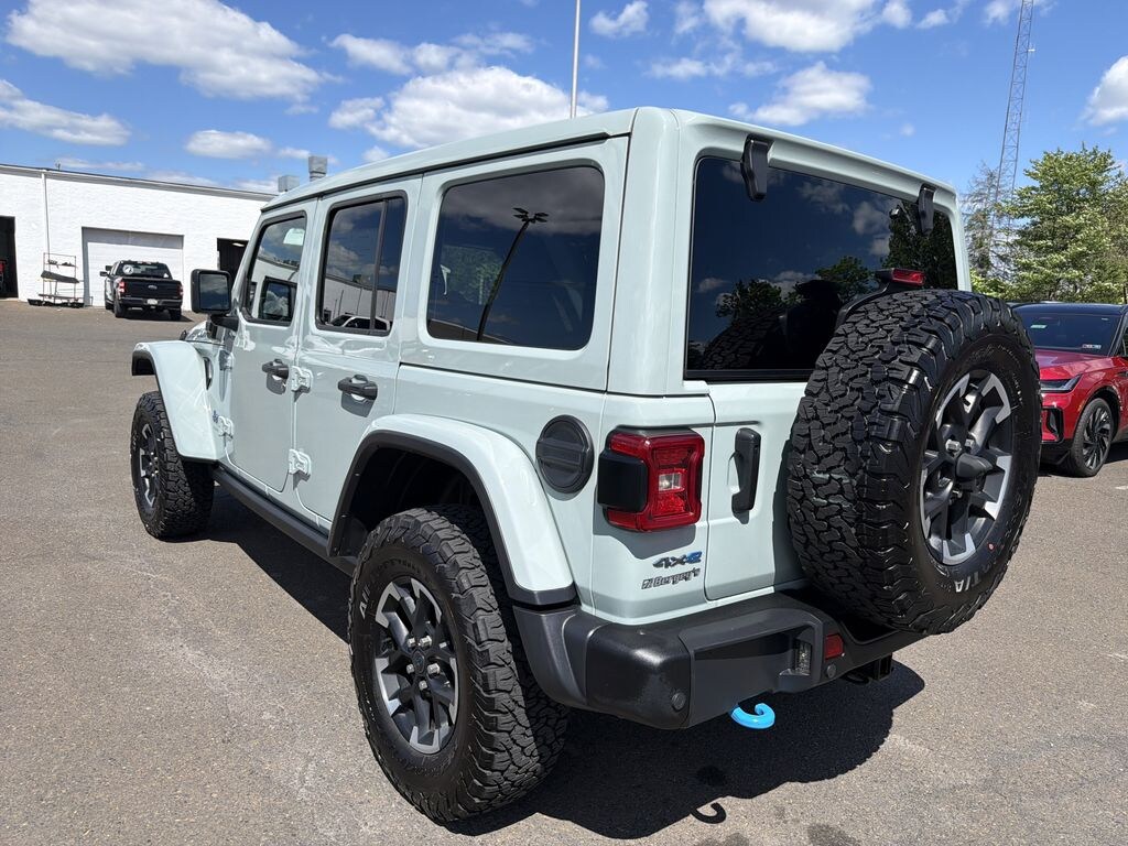 Used 2024 Jeep Wrangler Unlimited 4xe 2.0L 4WD Rubicon X Sky Top w/ Heated Seats & Heated Steering Wheel SUV