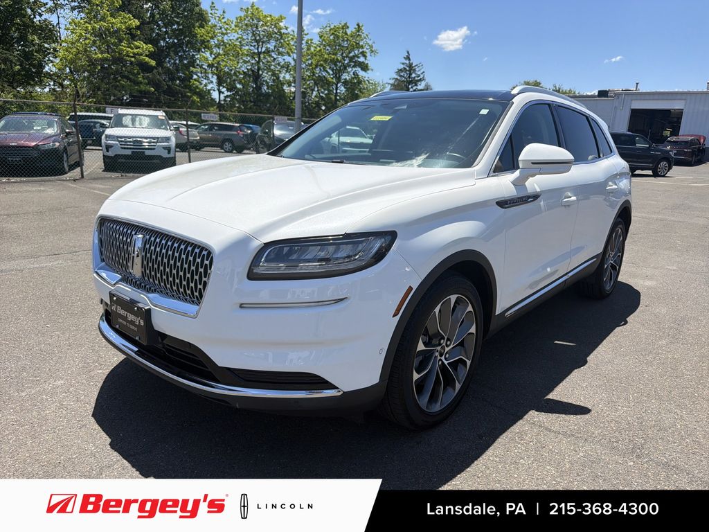 2022 Lincoln Nautilus Reserve AWD's photo