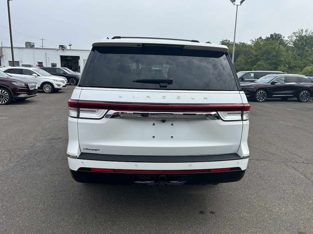 Certified 2023 Lincoln Navigator 3.5L Reserve 4WD w/ Monochromatic Pkg SUV