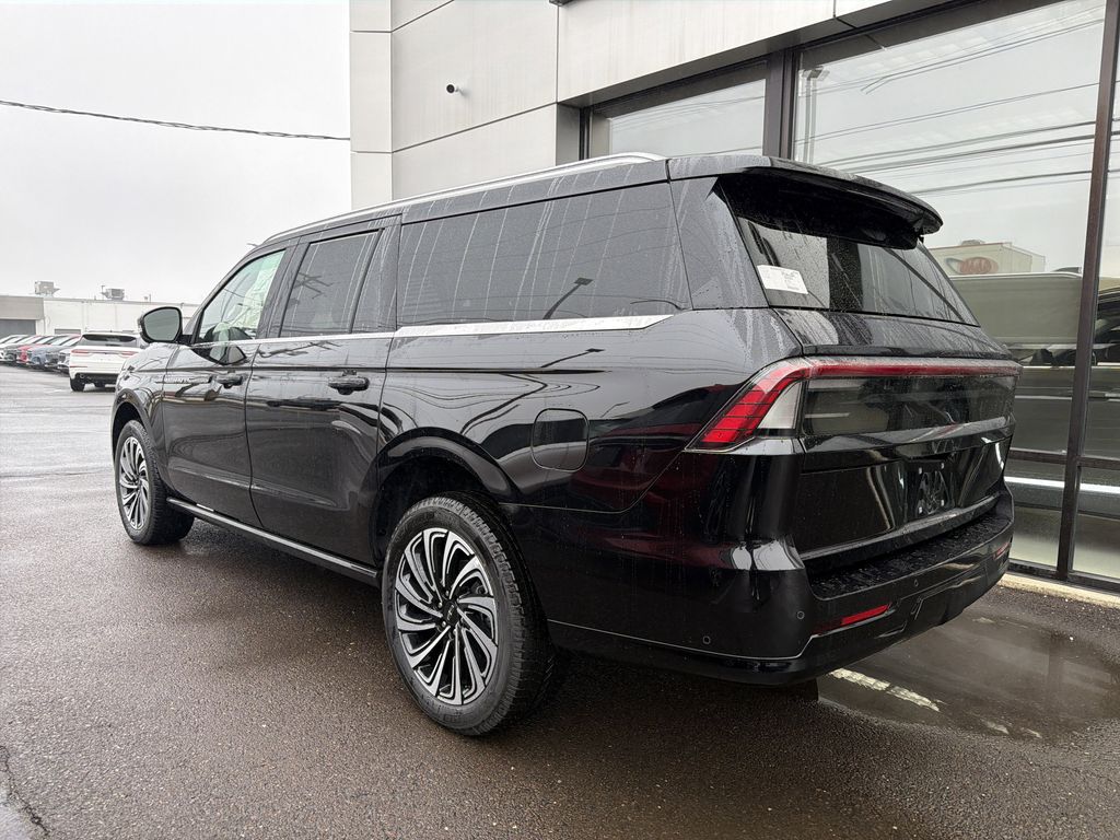 2025 Lincoln Navigator L 3.5T 4WD Black Label w/ Panoramic