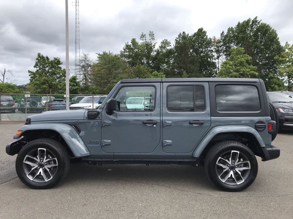 Used 2024 Jeep Wrangler 4xe 2.0L Hard Top 4WD w/ Convenience Pkg SUV