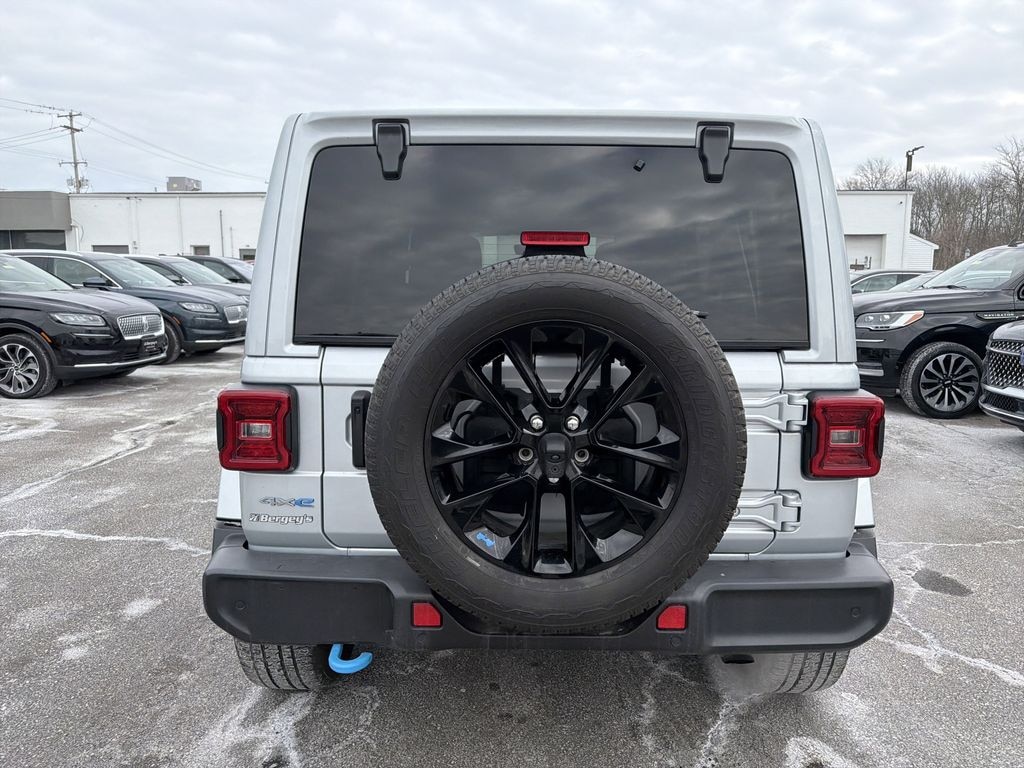 Used 2022 Jeep Wrangler Sahara SUV