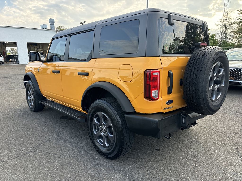 2022 Ford Bronco Big Bend photo 3