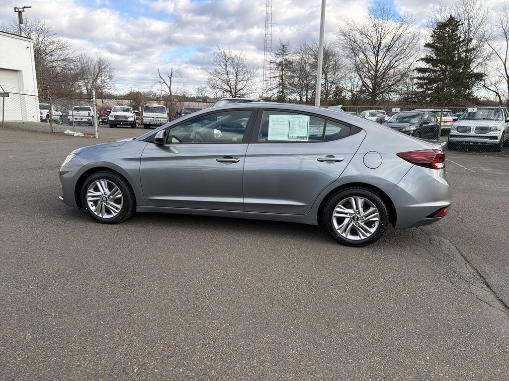 2019 Hyundai Elantra SEL Value Edition Limited photo 2