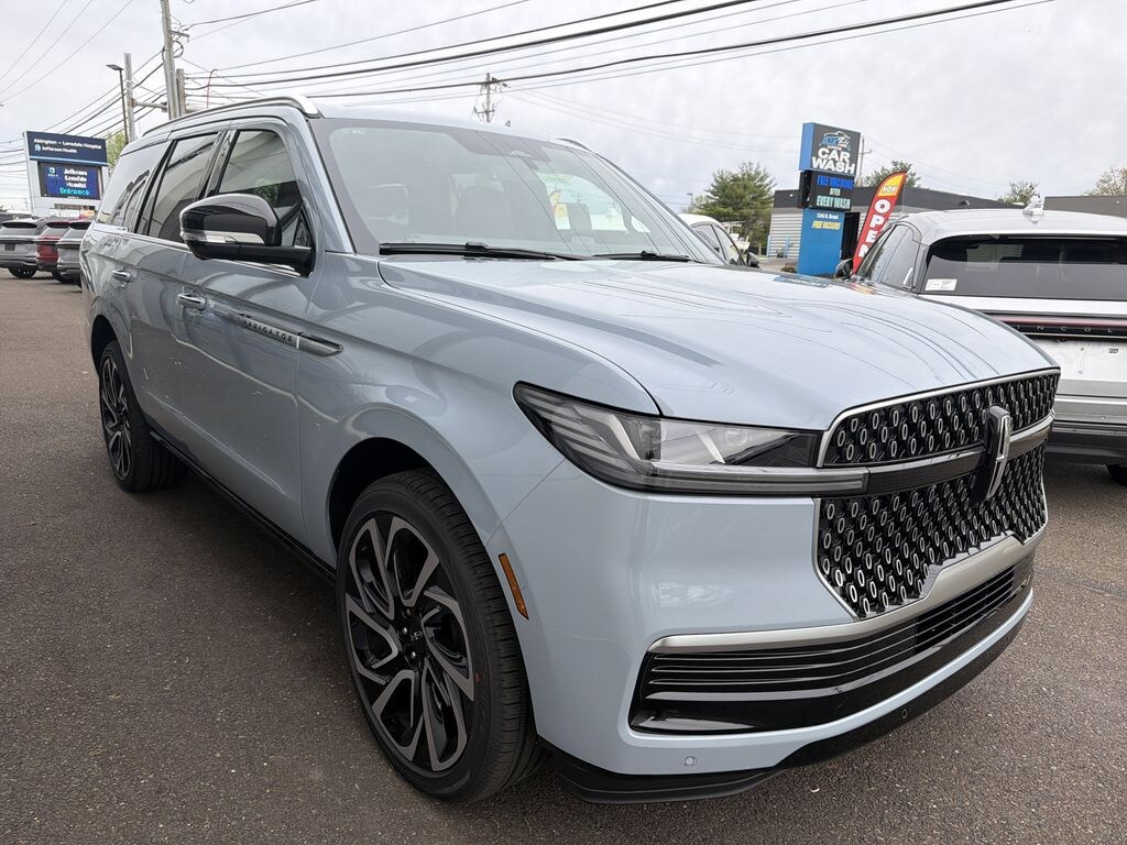 New 2026 Lincoln Navigator 3.5T 4WD Reserve w/ Heavy Duty Trailer Tow Pkg SUV