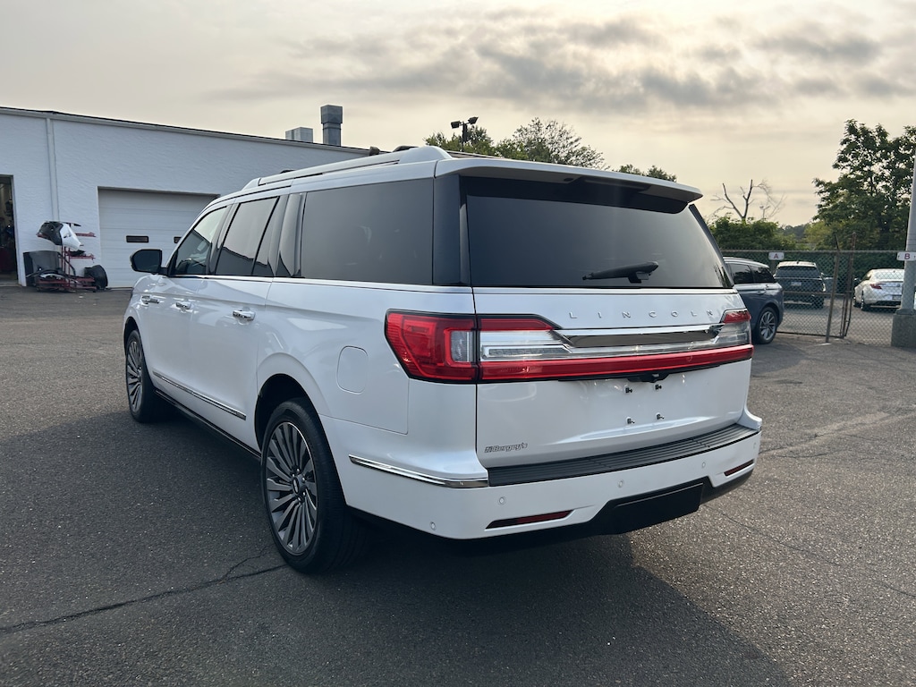 Used 2019 Lincoln Navigator L 3.5L L Reserve 4WD w/ Panoramic Moonroof & Navigation SUV