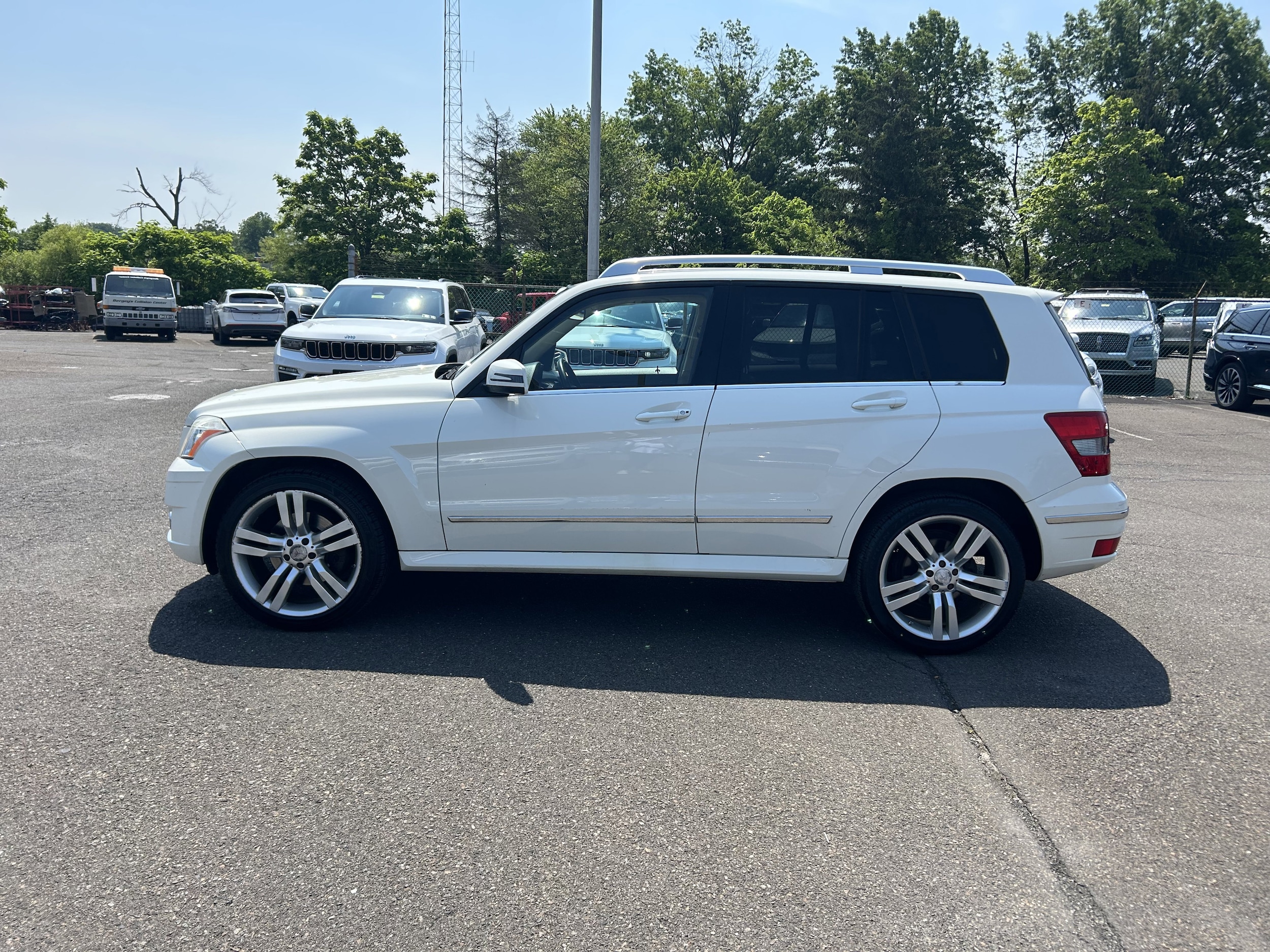Used 2012 Mercedes-Benz GLK-Class GLK350 with VIN WDCGG8HB3CF938259 for sale in Lansdale, PA