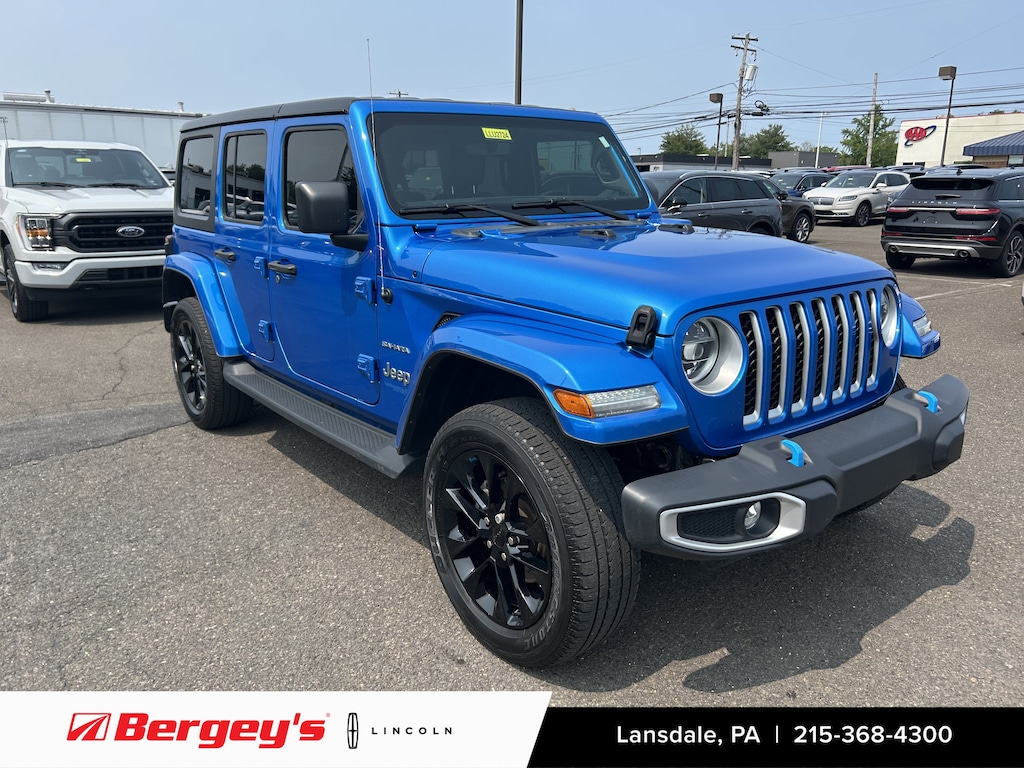 Used 2022 Jeep Wrangler Unlimited 4xe 2.0L 4WD Sahara Hard Top w/ Cold Weather & Trailer Tow Pkg SUV