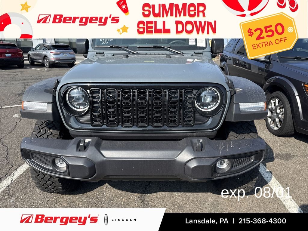 Used 2025 Jeep Wrangler Unlimited 3.6L 4WD Willys Skytop w/ Convenience & Active Safety Pkg SUV