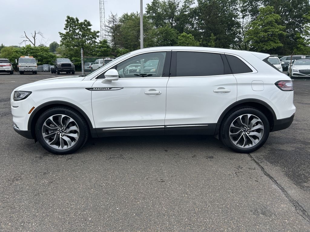 Used 2021 Lincoln Nautilus 2.0T AWD Reserve w/ Panoramic Moonroof & Nav SUV