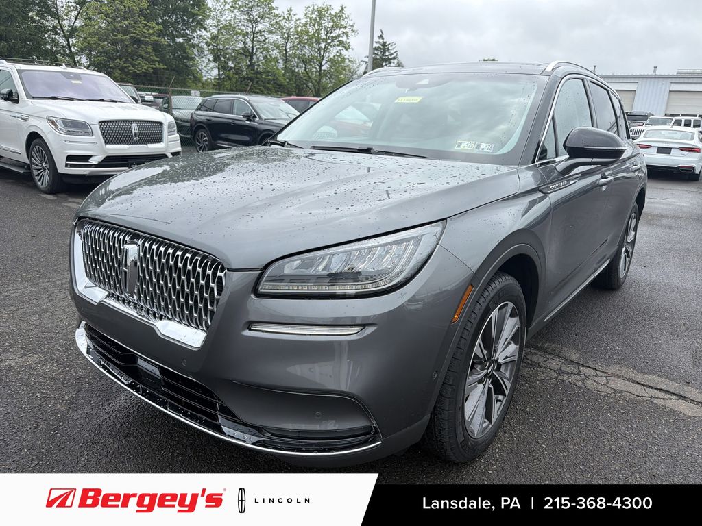 2022 Lincoln Corsair Reserve AWD's photo