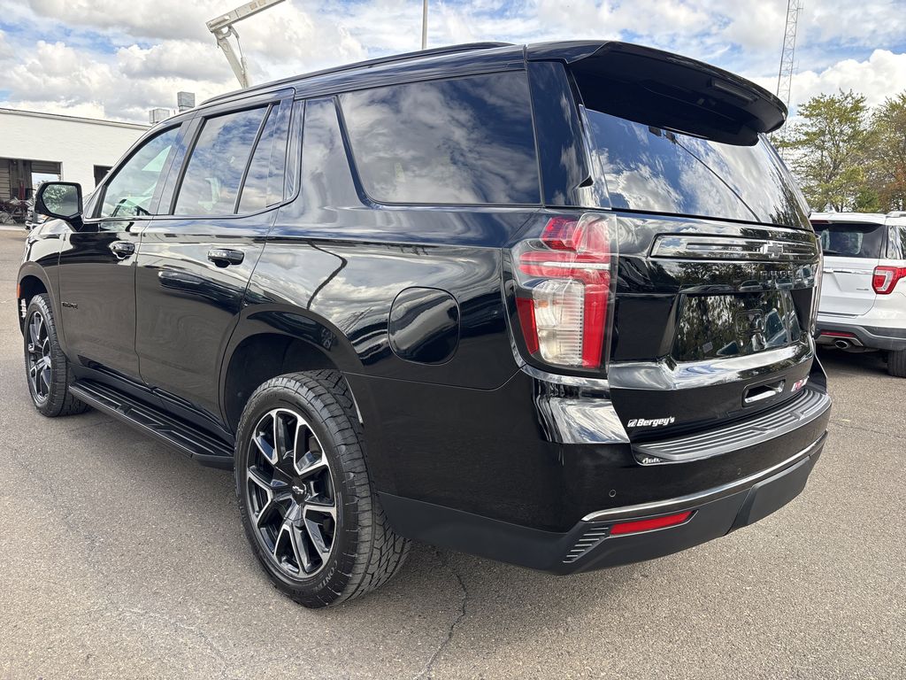 2021 Chevrolet Tahoe RST photo 2
