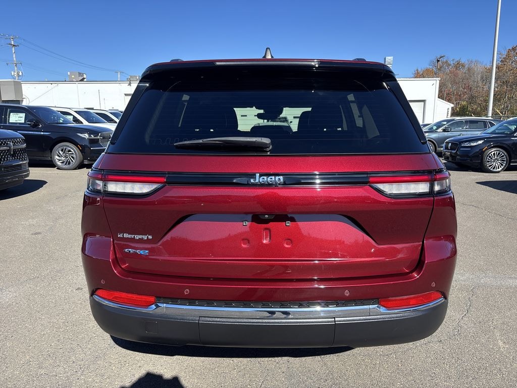 Used 2023 Jeep Grand Cherokee 4xe 2.0L 4WD w/ Navigation & Heated Steering Wheel SUV