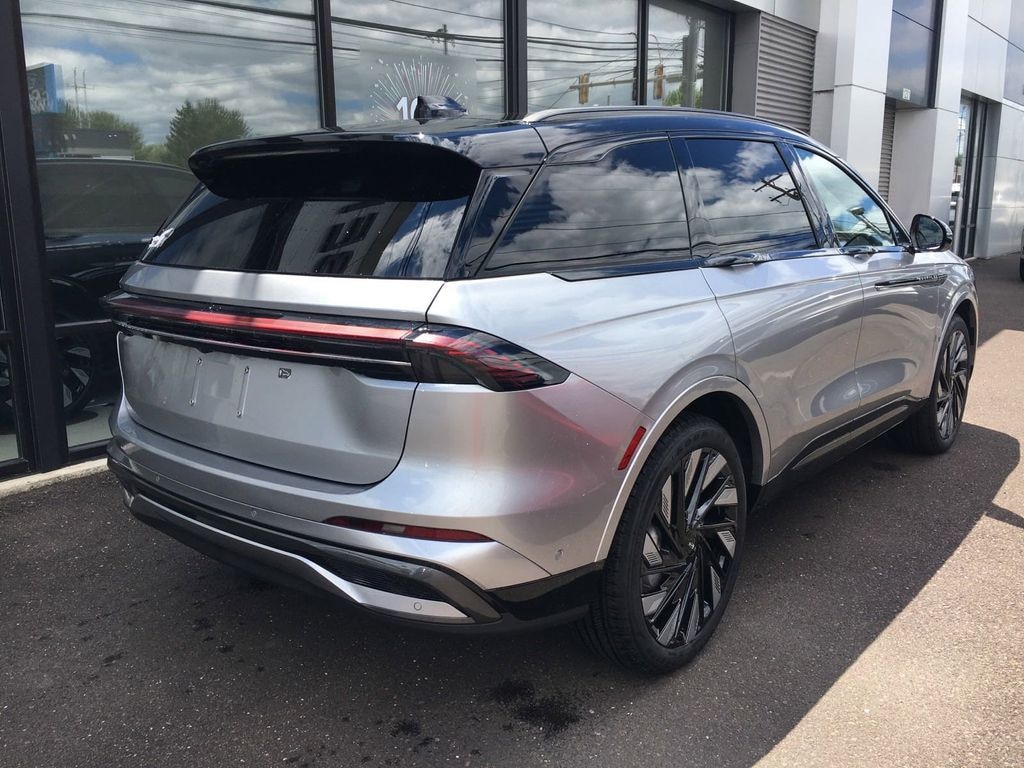 New 2024 Lincoln Nautilus 2.0T AWD Reserve II w/ Jet Appearance Pkg SUV