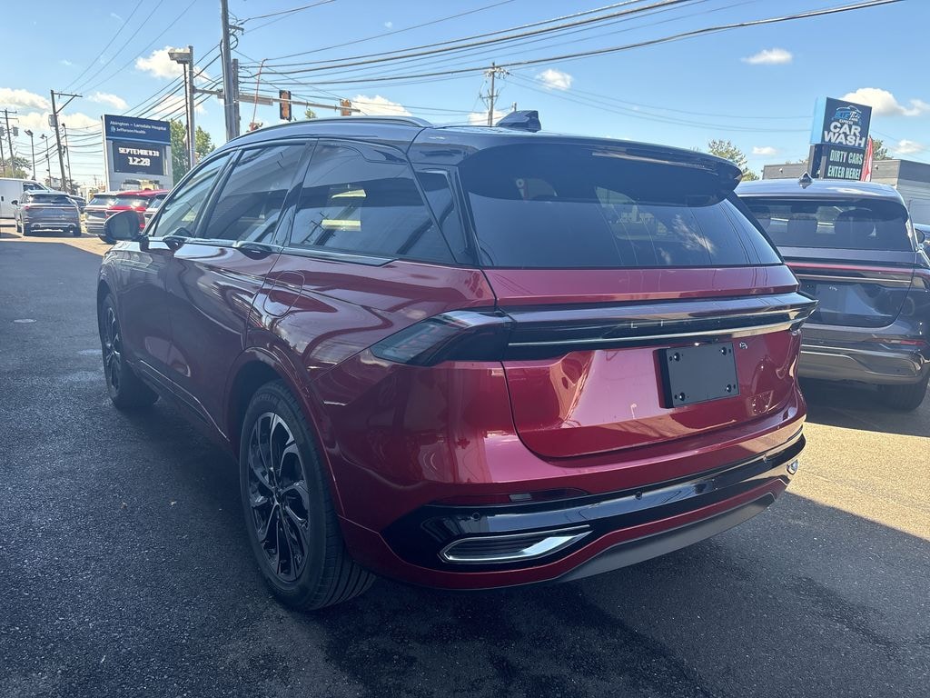 New 2025 Lincoln Nautilus 2.0L AWD Reserve III w/ Perfect Position Seats SUV