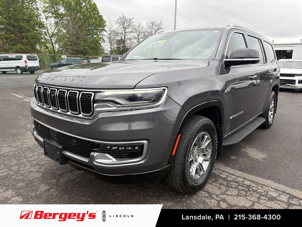 2023 Jeep Wagoneer Series I 4WD's photo