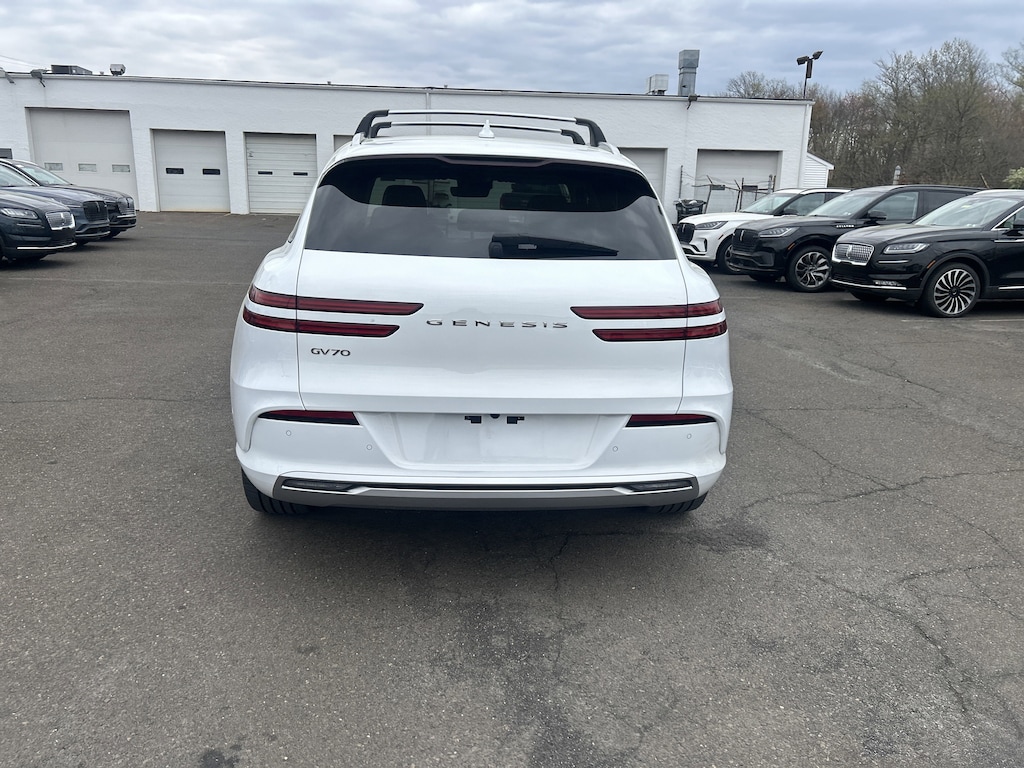 Used 2024 Genesis Electrified GV70 77.4kWH AWD Advanced w/ Panoramic Sunroof & Nav SUV