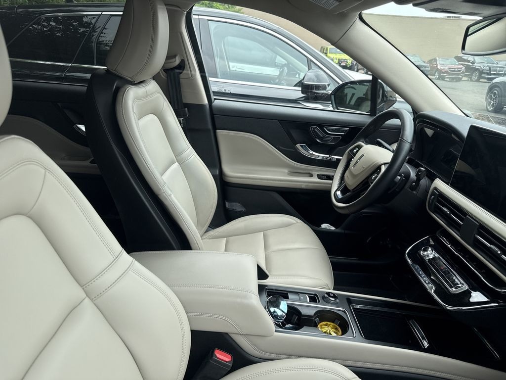 Used 2026 Lincoln Corsair Premiere SUV
