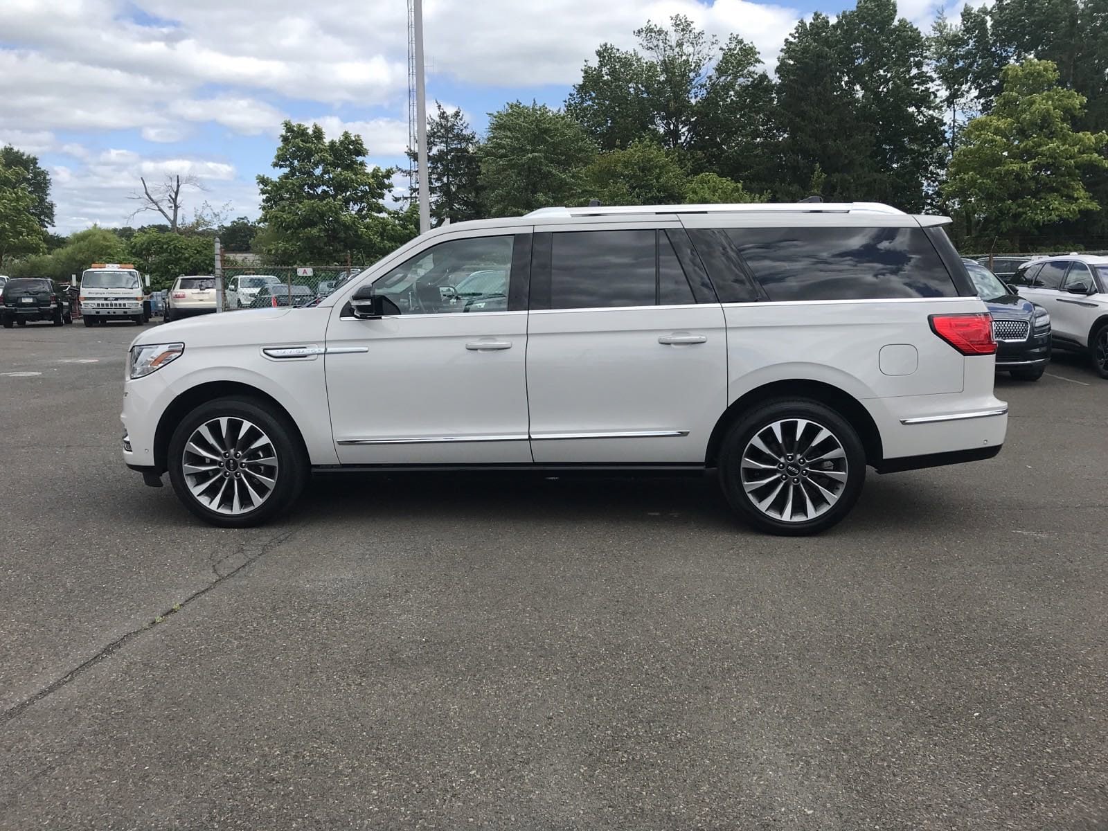 Certified 2021 Lincoln Navigator Reserve L with VIN 5LMJJ3LT5MEL01454 for sale in Lansdale, PA