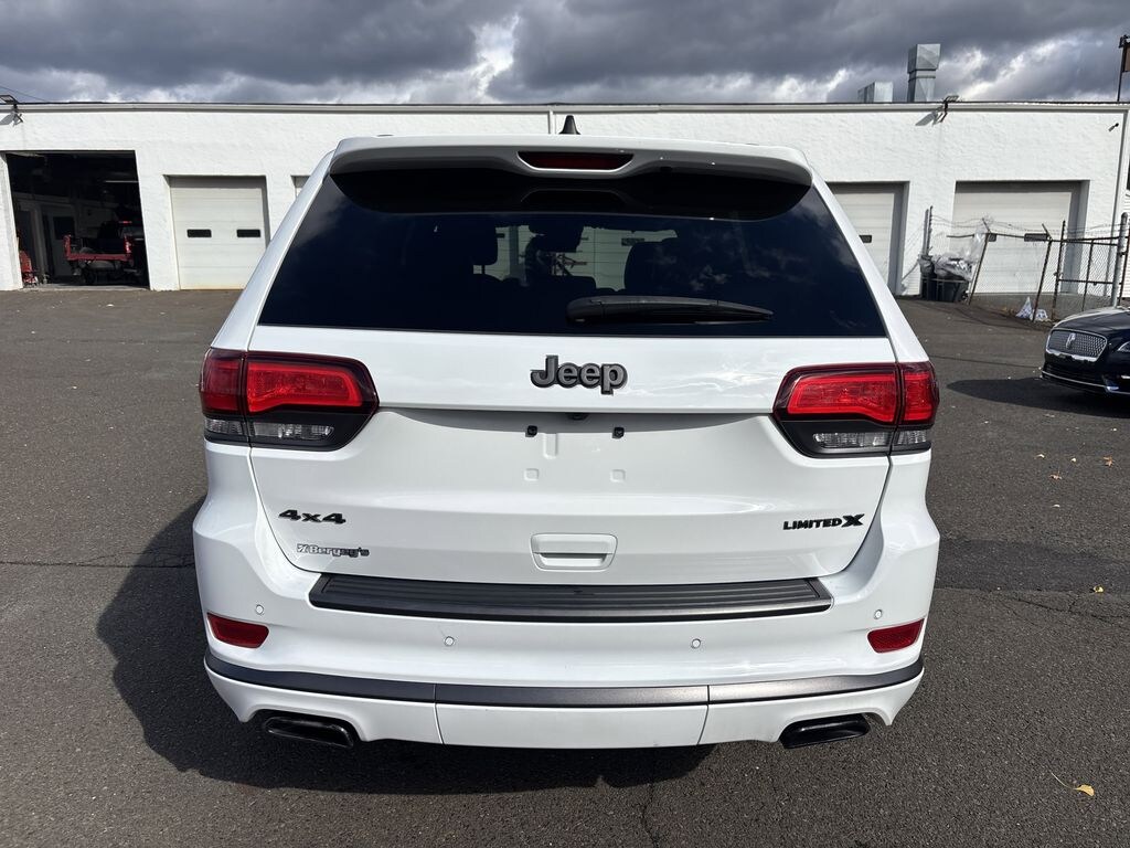 Used 2020 Jeep Grand Cherokee 3.6L 4WD Limited w/ Panoramic Moonroof & Nav SUV