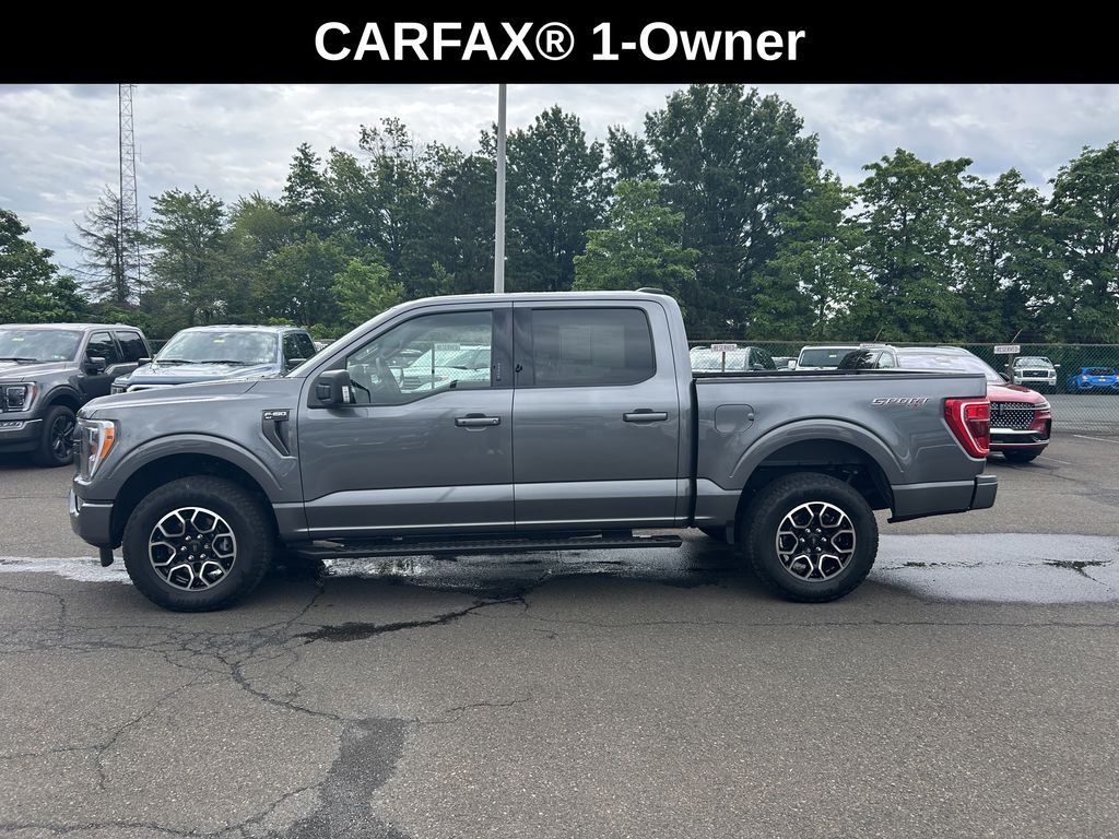 2023 Ford F-150 XLT photo 2