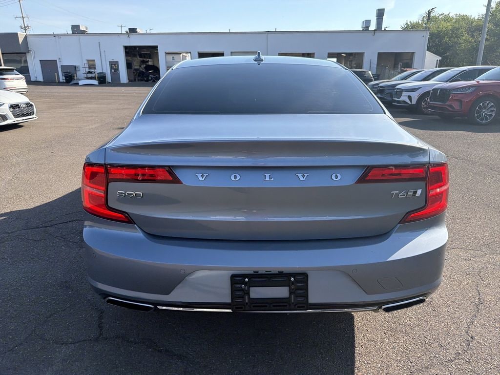 Used 2017 Volvo S90 2.0TS AWD Inscription w/ Vision, Climate & Convenience Pkg Sedan