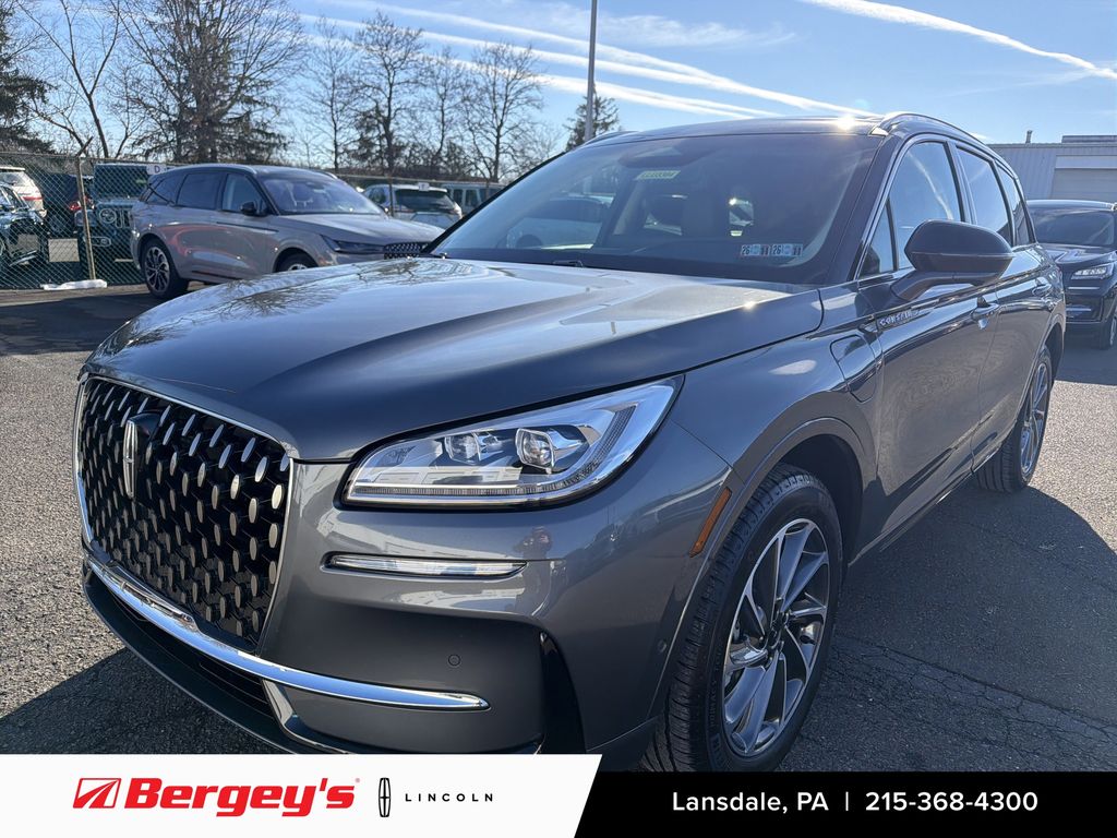 2023 Lincoln Corsair Grand Touring's photo