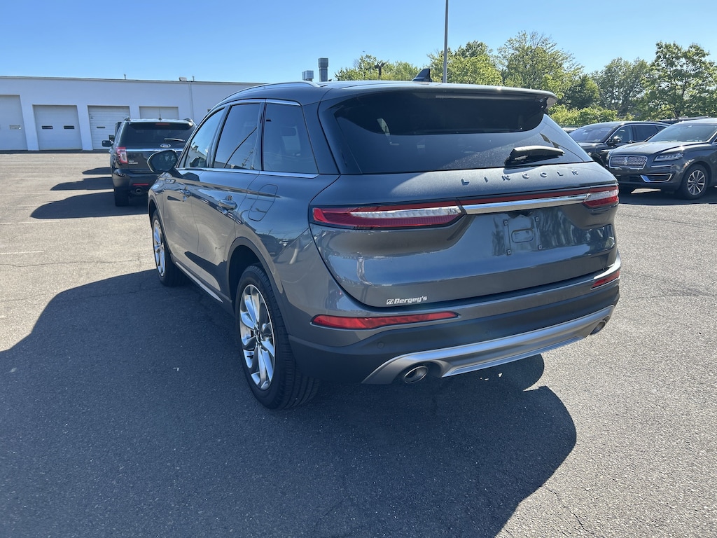 Used 2022 Lincoln Corsair 2.0T AWD Standard I w/ Premium & Elements Pkg SUV