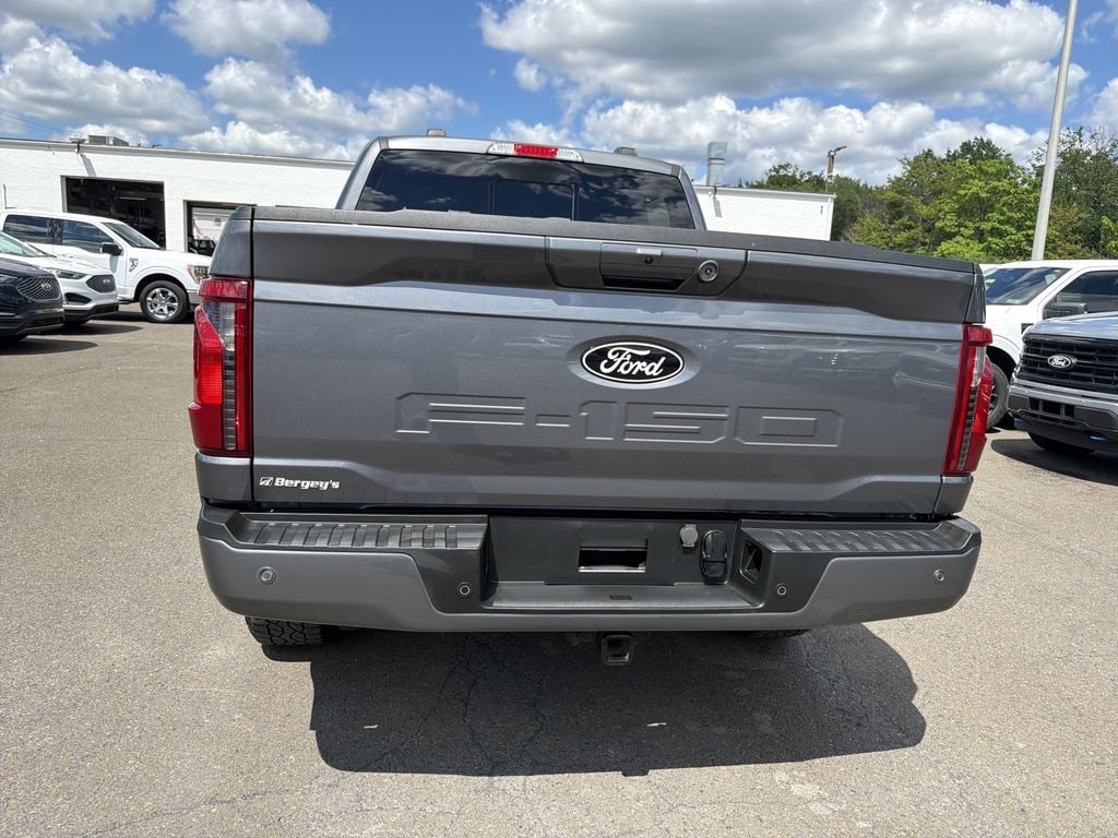 Used 2024 Ford F-150 3.5L 4WD XLT PowerBoost w/ Bed Utility & Mobile Office Pkg Truck