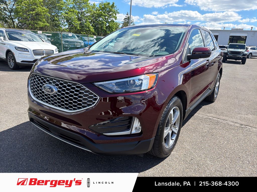 2023 Ford Edge