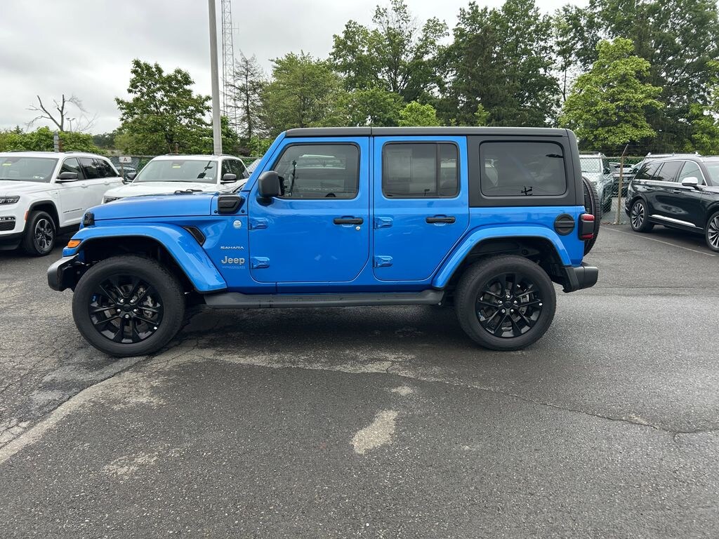 Used 2022 Jeep Wrangler Unlimited 4xe 2.0L 4WD Sahara Hardtop w/ Cold Weather Pkg SUV