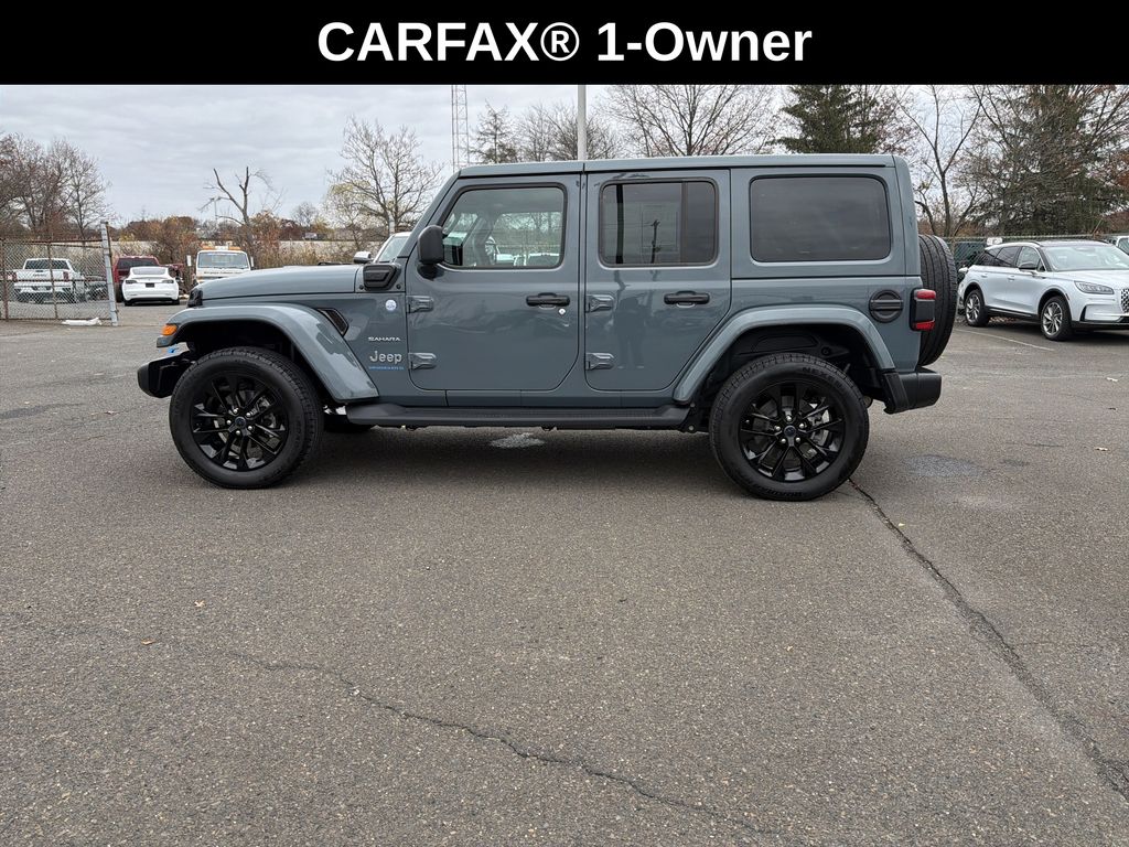 2024 Jeep Wrangler Unlimited 4xe Sahara photo 2