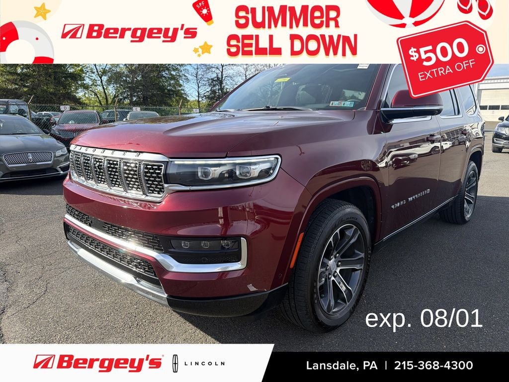 Used 2022 Jeep Grand Wagoneer 6.4L 4WD Series I w/ Panoramic Moonroof & Navigation SUV