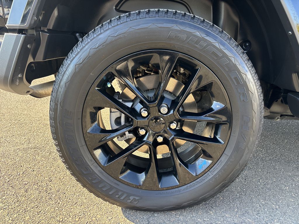 2022 Jeep Wrangler Unlimited 4xe Sahara photo 4