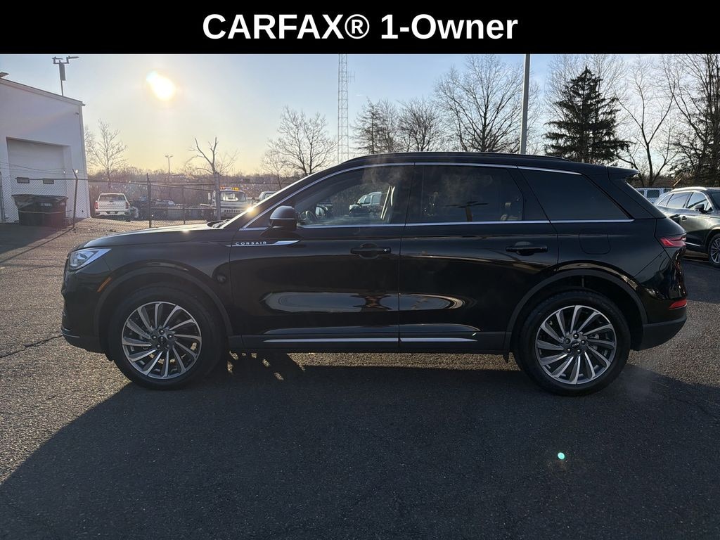 Used 2025 Lincoln Corsair 2.0T AWD Reserve II w/ Panoramic Moonroof & Navigation SUV