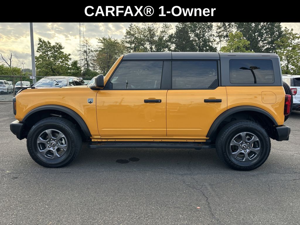 2022 Ford Bronco Big Bend photo 2