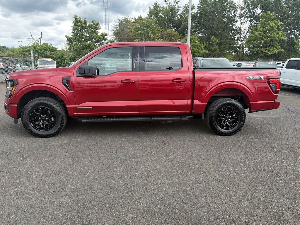 Used 2024 Ford F-150 3.5L 4WD XLT PowerBoost w/ Black Appearance & Mobile Office Pkg Truck