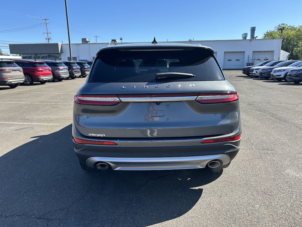 Used 2022 Lincoln Corsair 2.0T AWD Standard I w/ Premium & Elements Pkg SUV