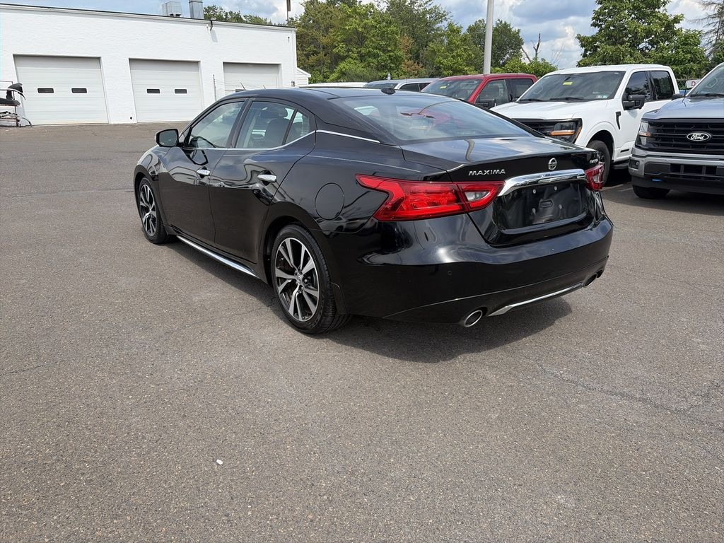 Used 2018 Nissan Maxima 3.5L FWD Platinum w/ Panoramic Moonroof & Navigation Sedan