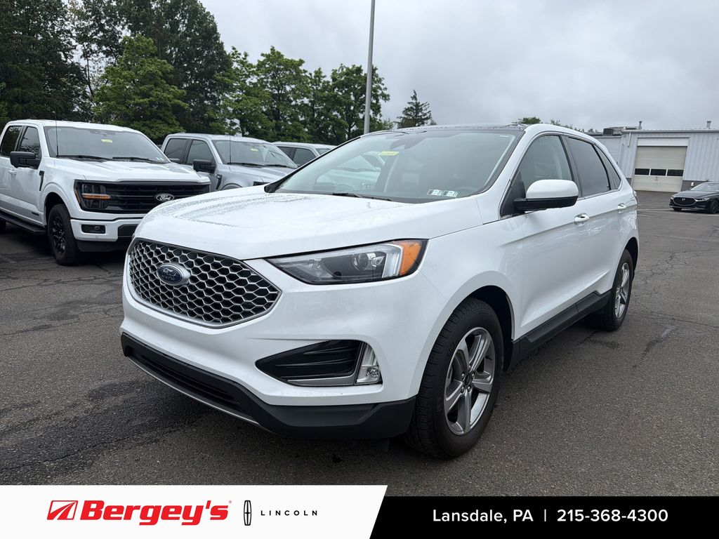 2023 Ford Edge