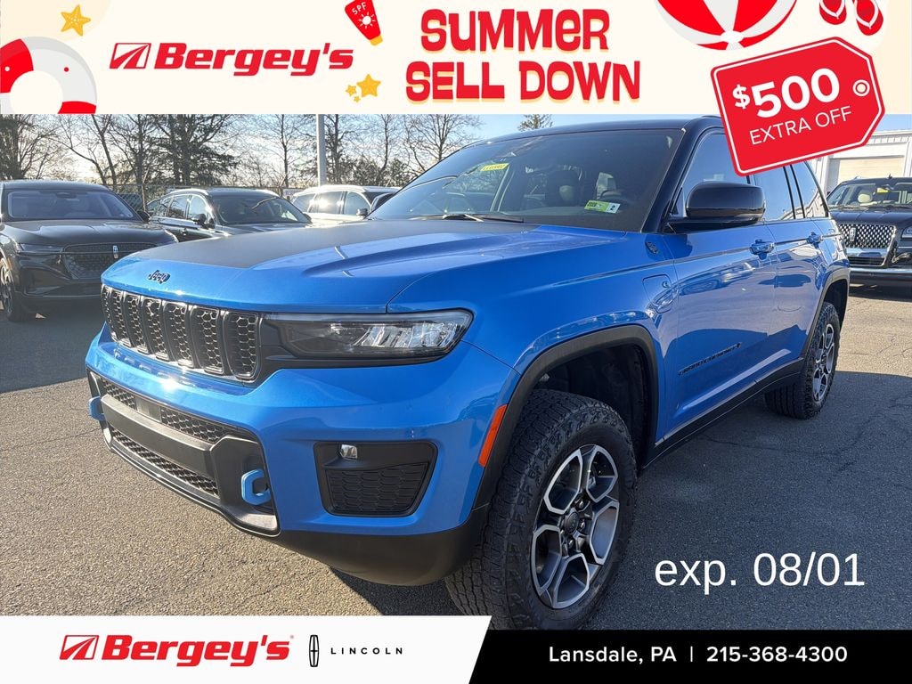 Used 2022 Jeep Grand Cherokee 4xe 2.0L 4WD Trailhawk w/ Navigation SUV