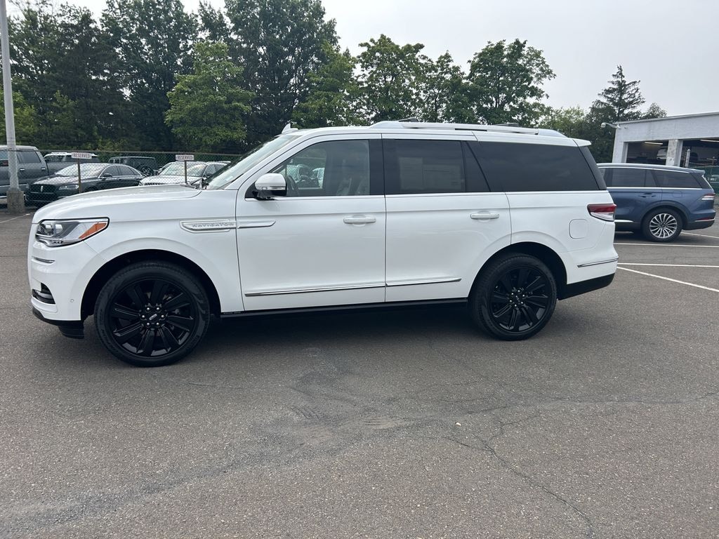 Certified 2023 Lincoln Navigator 3.5L Reserve 4WD w/ Monochromatic Pkg SUV