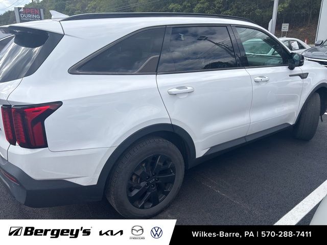2021 Kia Sorento S photo 4