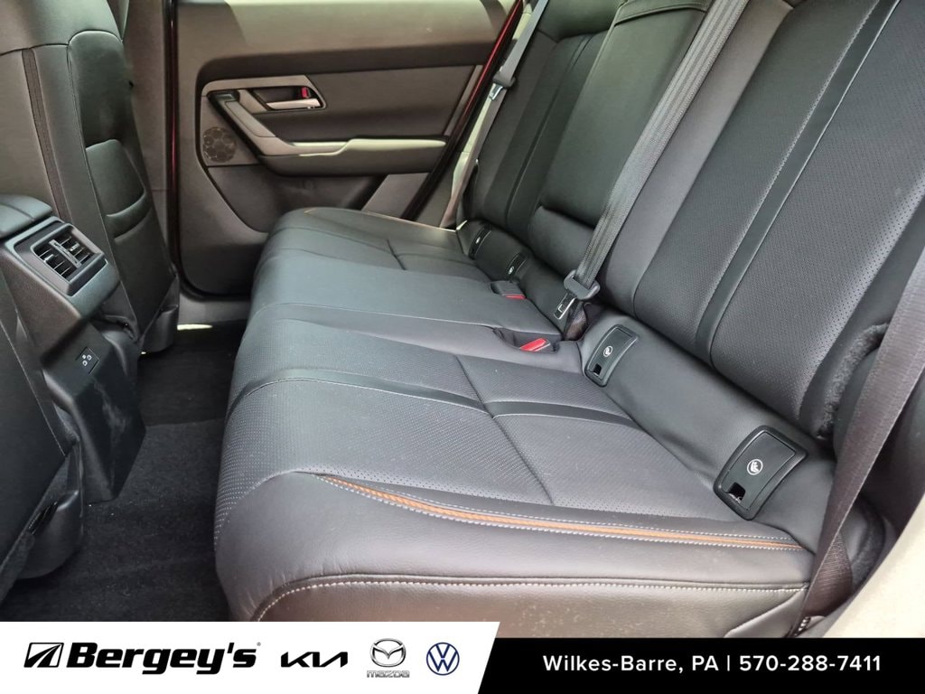 2026 Mazda CX-50 Premium - Photo 23