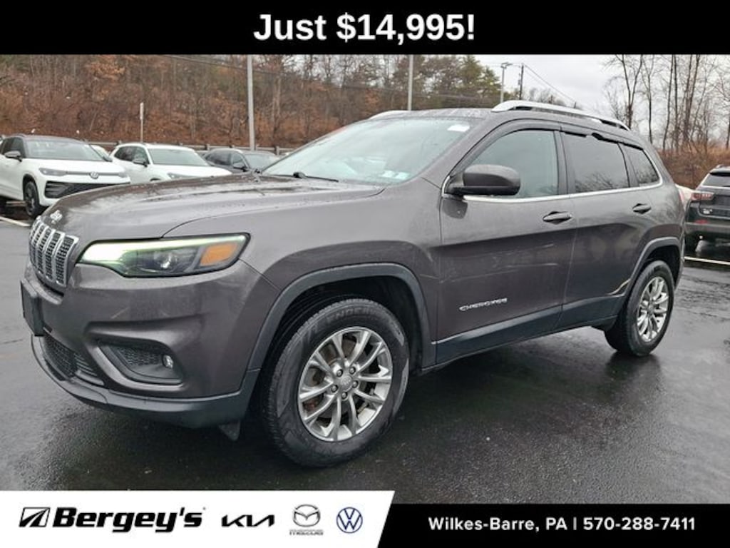 Used 2019 Jeep Cherokee Latitude Plus 4x4 SUV