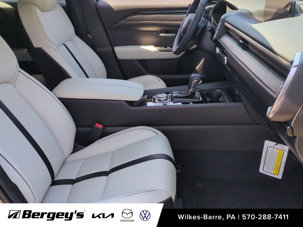 2026 Mazda CX-50 Premium Plus - Photo 25