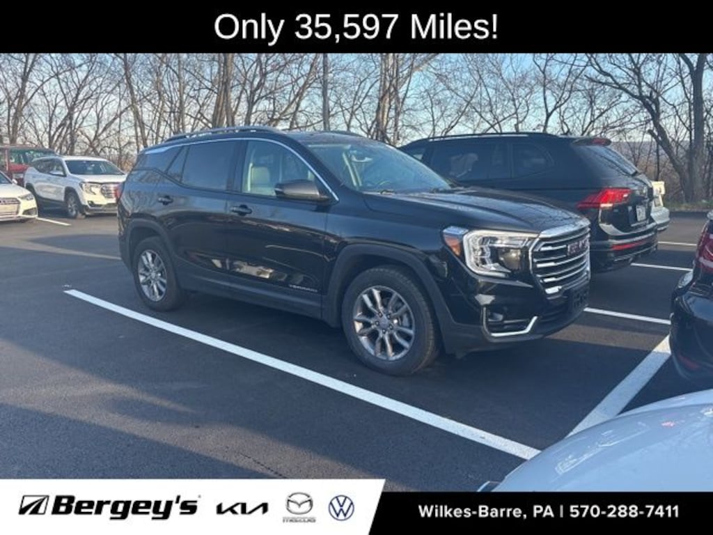 Used 2024 GMC Terrain SLT SUV