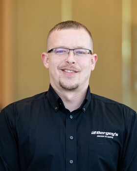 Staff member ANDY MCGRAW from 490a7934d981